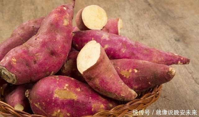 地瓜叶|红薯花样吃法,蒸煮炸炖都不如这样煎着吃,夹心流糖怎么都吃不够