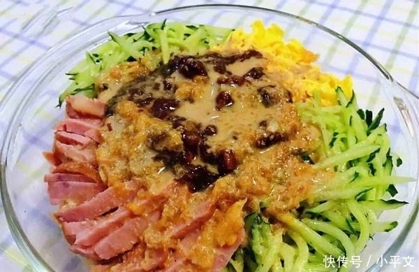  有害|遇见这种面条别买，可能是“甲醛面条”对身体有害，抓紧告诉家人