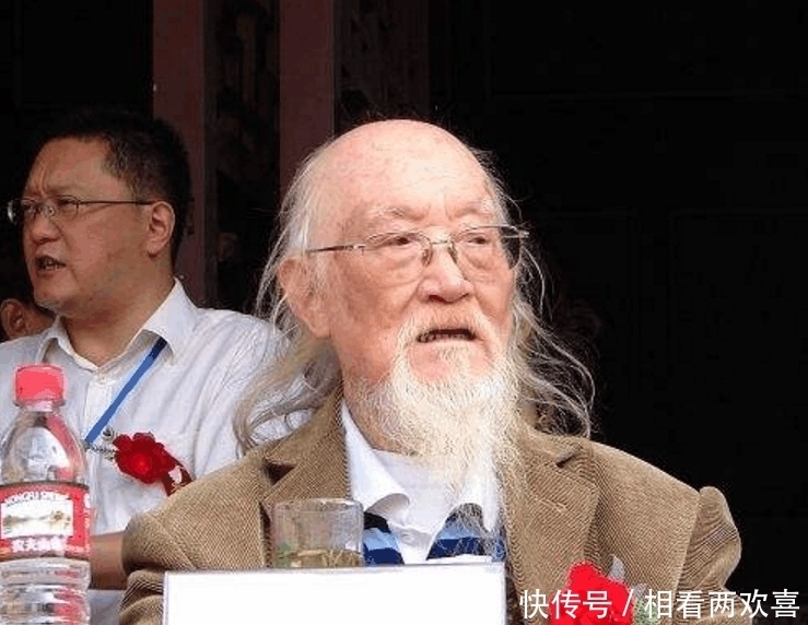 授予|他是和霍元甲齐名的英雄, 曾一拳打死日本武士, 蒋介石授予他少将军衔