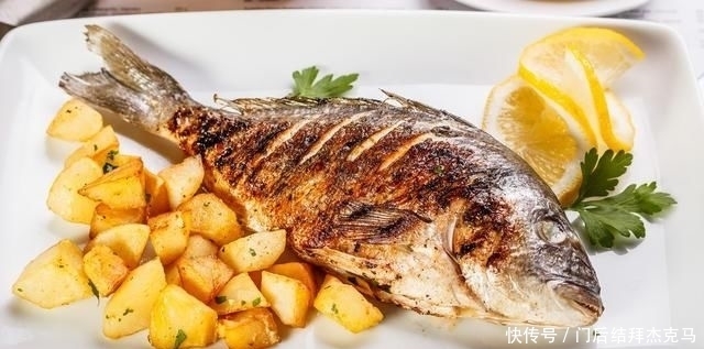 大厨|红烧鱼总是做不好,大厨教你做法“诀窍”,大人小孩都爱吃