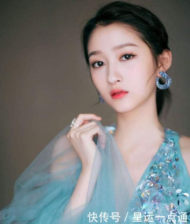  不少|娱乐圈凹文化人设必糊不少明星爱装“文化人”