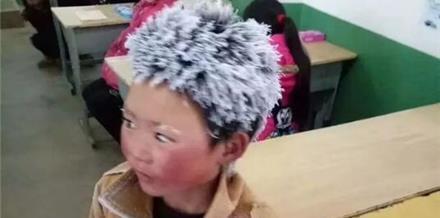 反骂|“冰花男孩”申请贫困户遭拒，父亲发博卖惨，却被反骂吃相难看