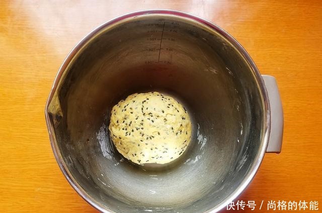 油炸麻叶|这道小吃,逢年必做,3块钱的成本能炸一大盆,酥酥脆脆,真好吃