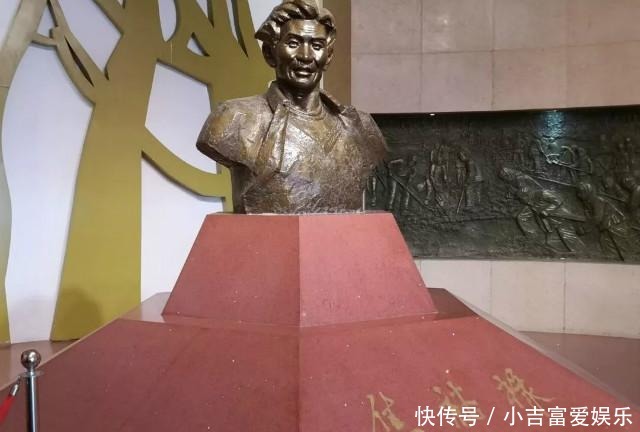  成绩|焦裕禄唯一在军队的女儿：为当兵改名，成绩最突出，几十年频立功