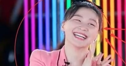 金靖|金靖对舞蹈不熟,谁注意节目组安排的领舞学员?不愧是大魔王