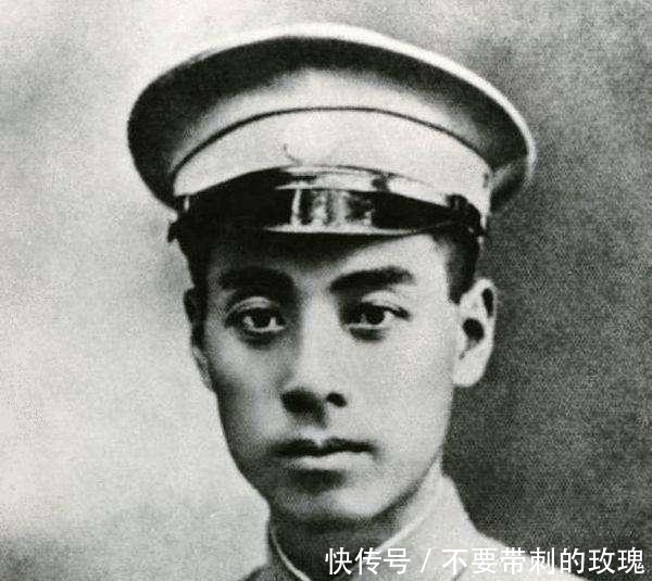 生活|他是周恩来的父亲, 一生坎坷, 妻子死后28年才下葬