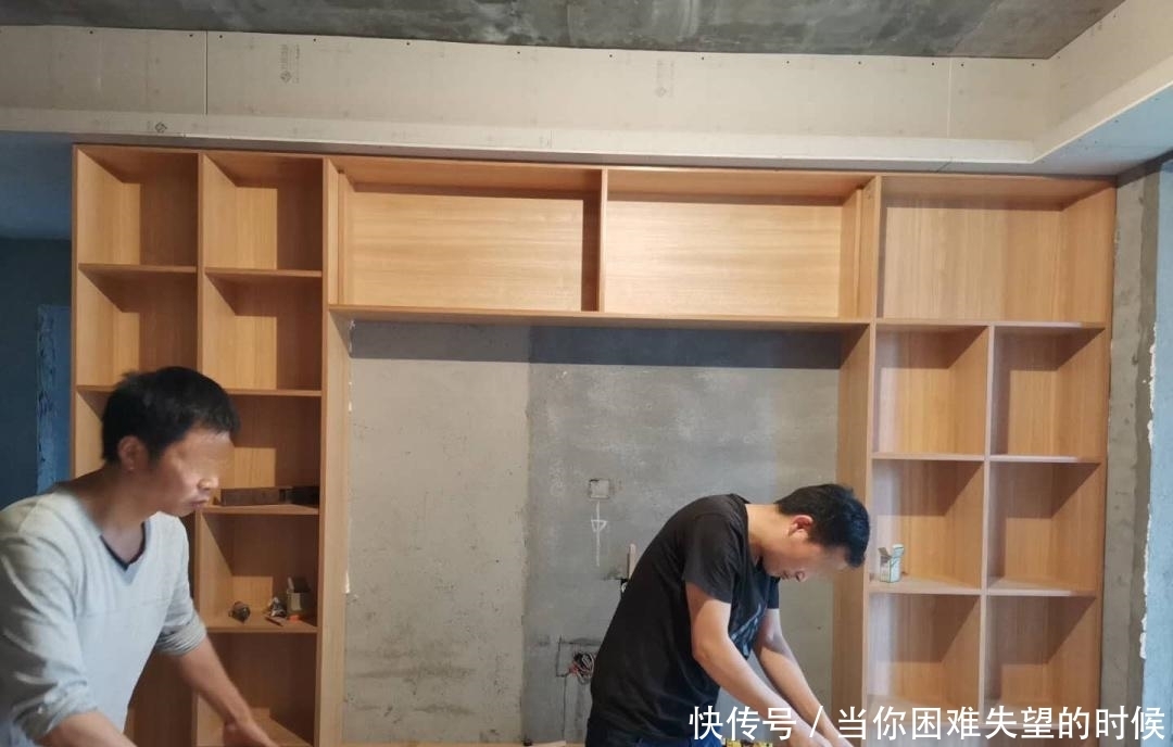 参考|新房保洁做完效果还不错,打造这样的电视墙太实用了,值得参考!