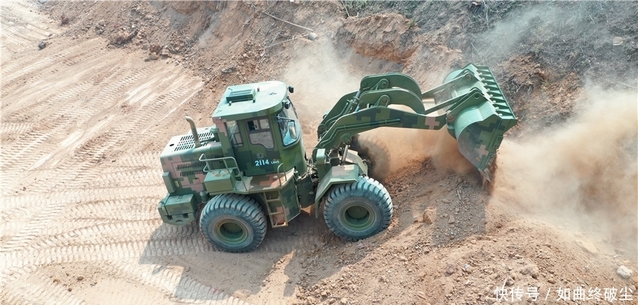 大图|「高清大图」驻训砺精兵 官兵勇争先