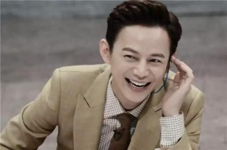 难怪|何老师低调了23年家庭终曝光,网友:没想到这么强大,难怪人脉广