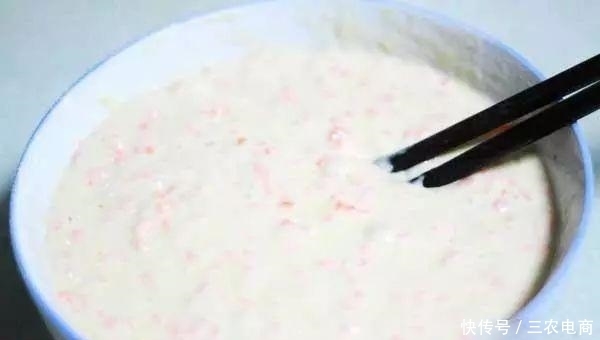 教你做|3分钟教你做营养早餐饼,每次做两张,宝宝超爱吃,都要吃光光