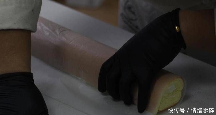 搅拌好|浮云卷:蛋糕可以在家里做,味道超嫩!