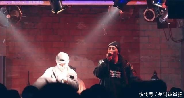 居然|和阴三儿同时代的北京说唱团队,居然被摩登天空签约了?