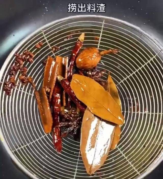 龙虾|十元一斤很好吃,辛辣可口,很好吃而且超级上瘾