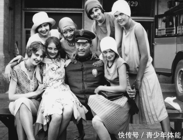 开眼|上个世纪美女老照片: 图1让人移不开眼、图2所有男人的梦想、图9很迷人