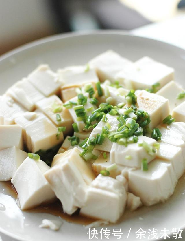 家人|小包豆腐制作详细分享,制作简单易操作,口味独特家人都爱吃