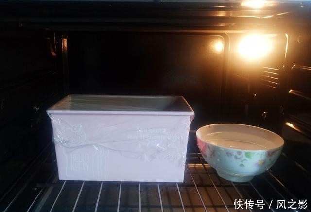 发酵|用了4年的吐司配方，只需一次发酵也能柔软似棉花，放3天也不硬