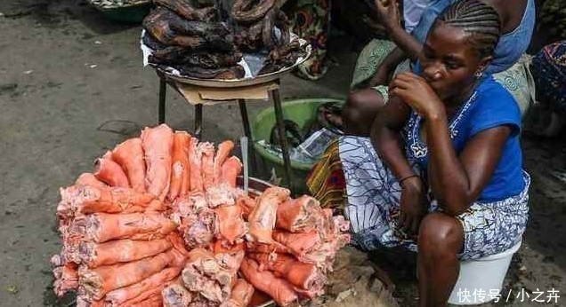 愣住|非洲人第一次吃中国猪蹄，结账时愣住了：你们太欺负人了