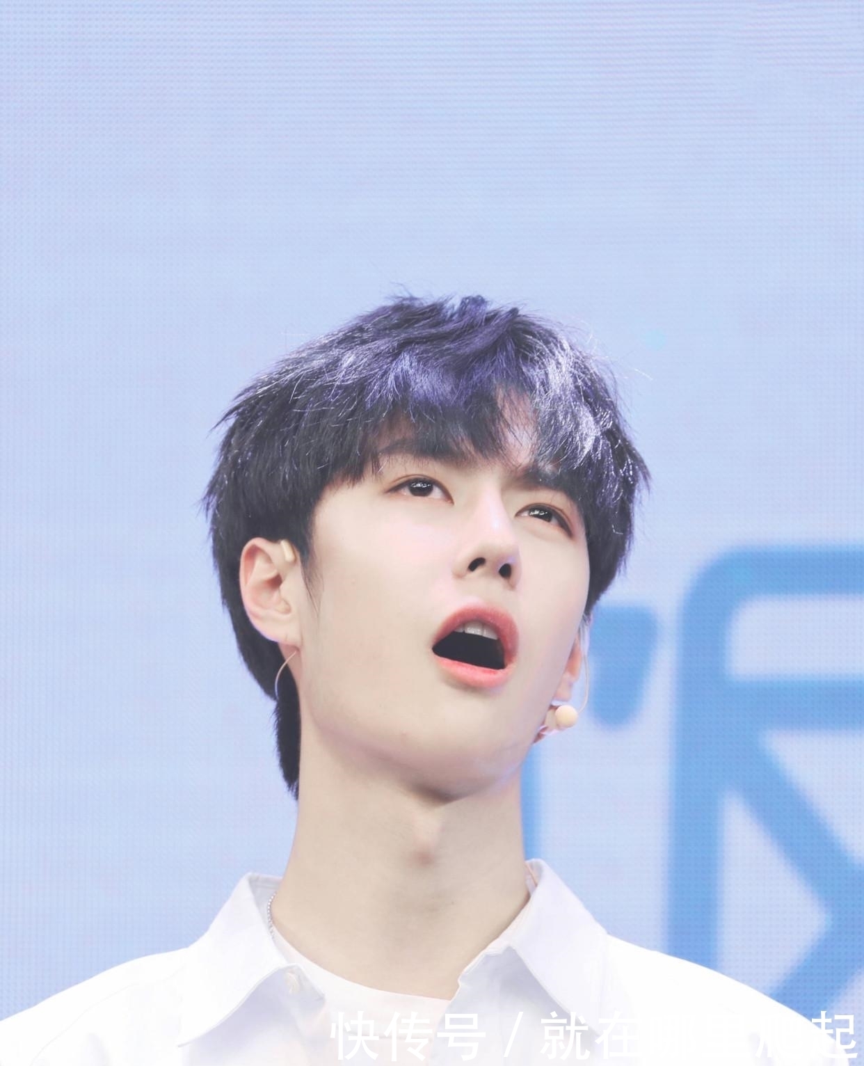  老路|金子涵上《快本》，竞争唯一主持名额，这是要走王一博的老路吗？