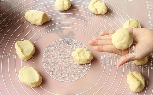 小餐包|家人最近就迷这早餐,三天两头喊我做,不用烤箱,出锅比包子还香