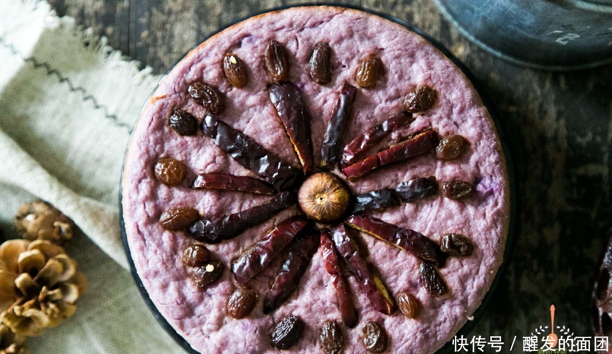 面团|家里有面粉一定要试试,上锅一蒸,柔软好吃,蛋糕一次成功!