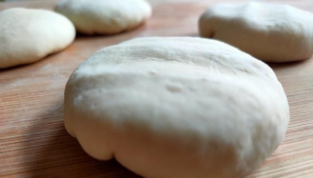 简单|做面食对有些人来说会很难,学会发面对你来说面食很简单
