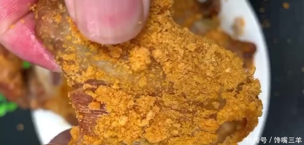 在家|在家做炸鸡,选“对”工具很重要,外酥里嫩香辣味美,好吃不油腻