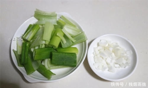 食材|这两种食材是绝配,一香一鲜,简单一炒,比肉还好吃