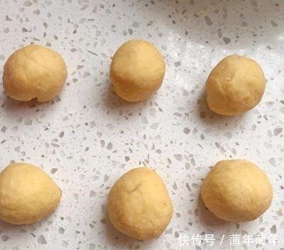 抗拒|这样的松软香甜红薯饼没人能抗拒!