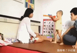 本来|爆笑GIF:本来是很喜庆的场面,你一来搞笑就尴尬了