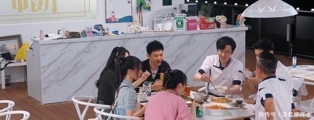 开碟|芒果台综艺内容发布,百变大咖秀只是开碟小菜整体信息量巨大