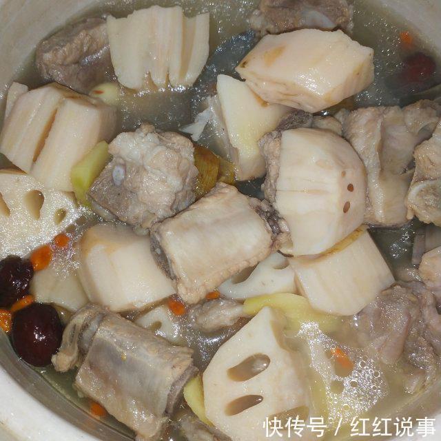 营养|排骨莲藕汤,营养滋补,美味可口