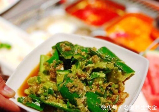 去吃火锅|海底捞花式网红新吃法,火锅吃出高大上,网友这不是浪费钱吗