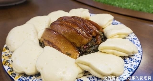 味道|和媳妇回农村老家，叔叔请客吃大餐，30道菜霸气桌子摆不下