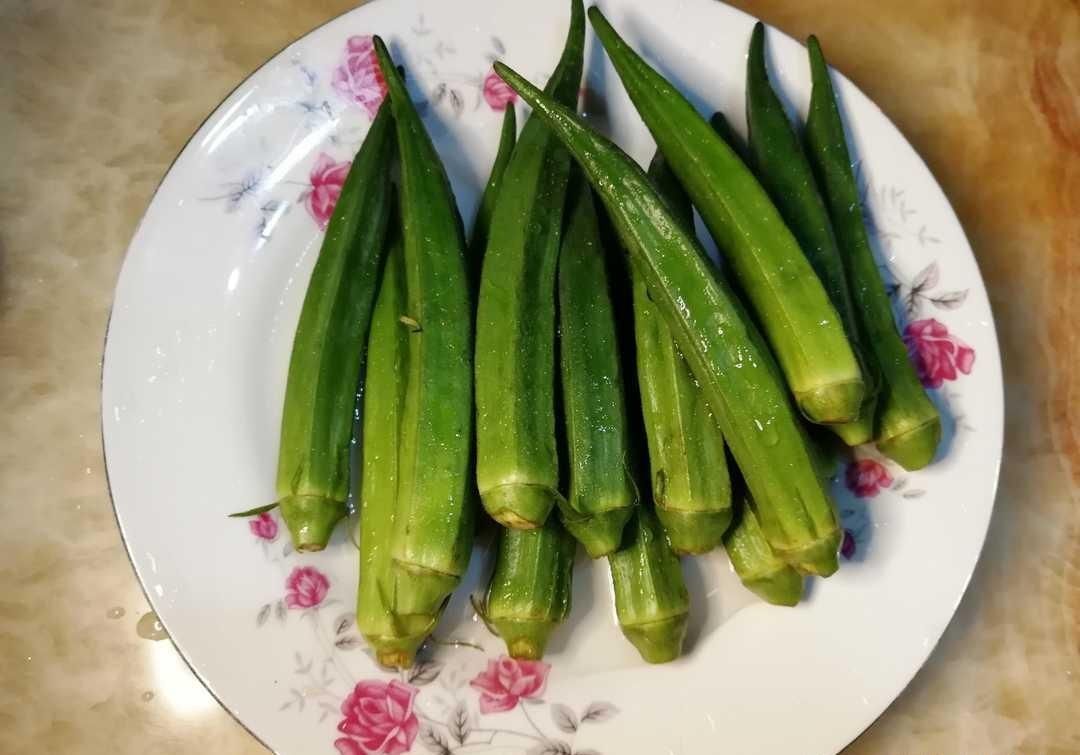 密集|入秋了,来一道秋葵怎样?这样做秋葵,密集恐惧症者慎入哦