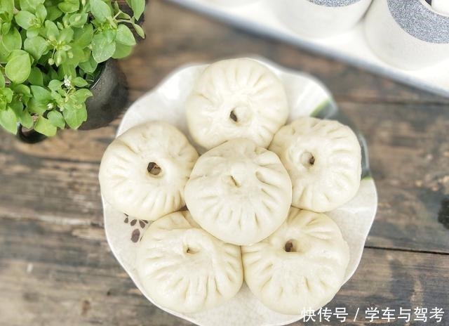 用筷子|大白菜这样吃才解馋,不炖不炒,连吃三天都不腻,出锅比吃肉香