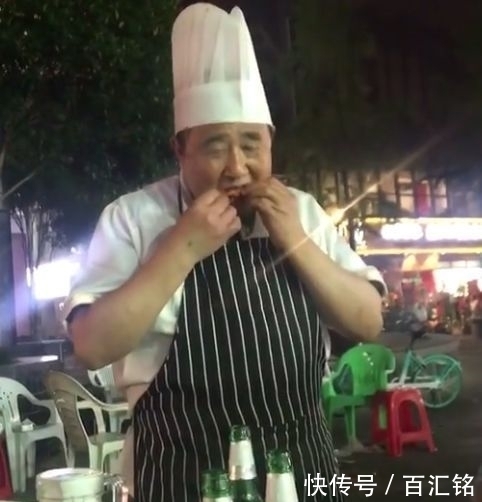 小龙虾|小伙吃夜宵,发现大厨问每桌要一只龙虾吃,询问后不淡定了