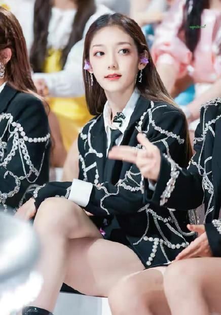  无缘|创3希林被颜值拖累无缘Ｃ位，赵粤实力被质疑，首七能做Ｃ位的只有她