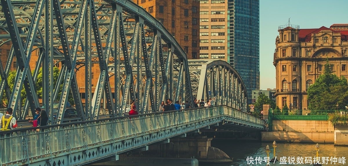 喜欢她|懂得珍惜不期而遇,才能看淡不辞而别