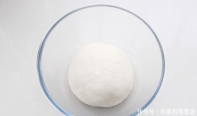 保证|油酥饼做法并不难，掌握正确配方和比例，保证层层酥脆一碰就掉渣