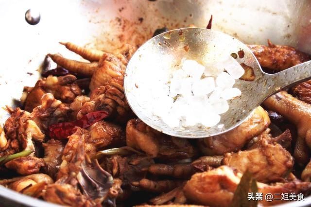 鸡肉|秋天,牛肉羊肉靠边站,最该吃的是这肉,炖土豆很香,人人吃得起