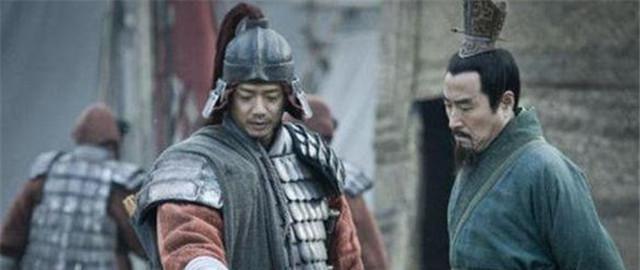  逼真|在萧何计划韩信之后，仰天长叹有13个字符，非常逼真