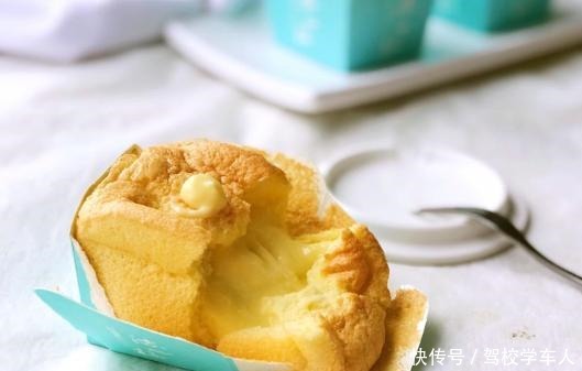 四溢|香甜丝滑朗姆糕,酒香四溢美味非常,软香可口戚风蛋糕,味道超棒