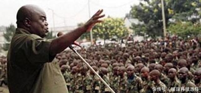 总统|此人59岁成总统, 在位仅4年被下属枪杀, 死后儿子成总统统治至今