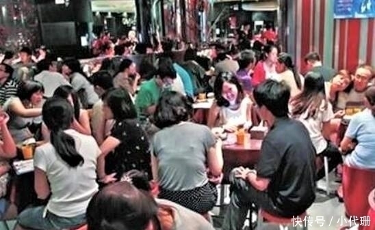 中国|中国又一餐饮巨头诞生:翻台率赢了海底捞,它每天的客流量超10万