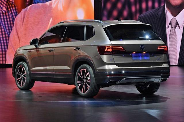 led|全系标配led大灯,比荣放帅气,关键好开还省油