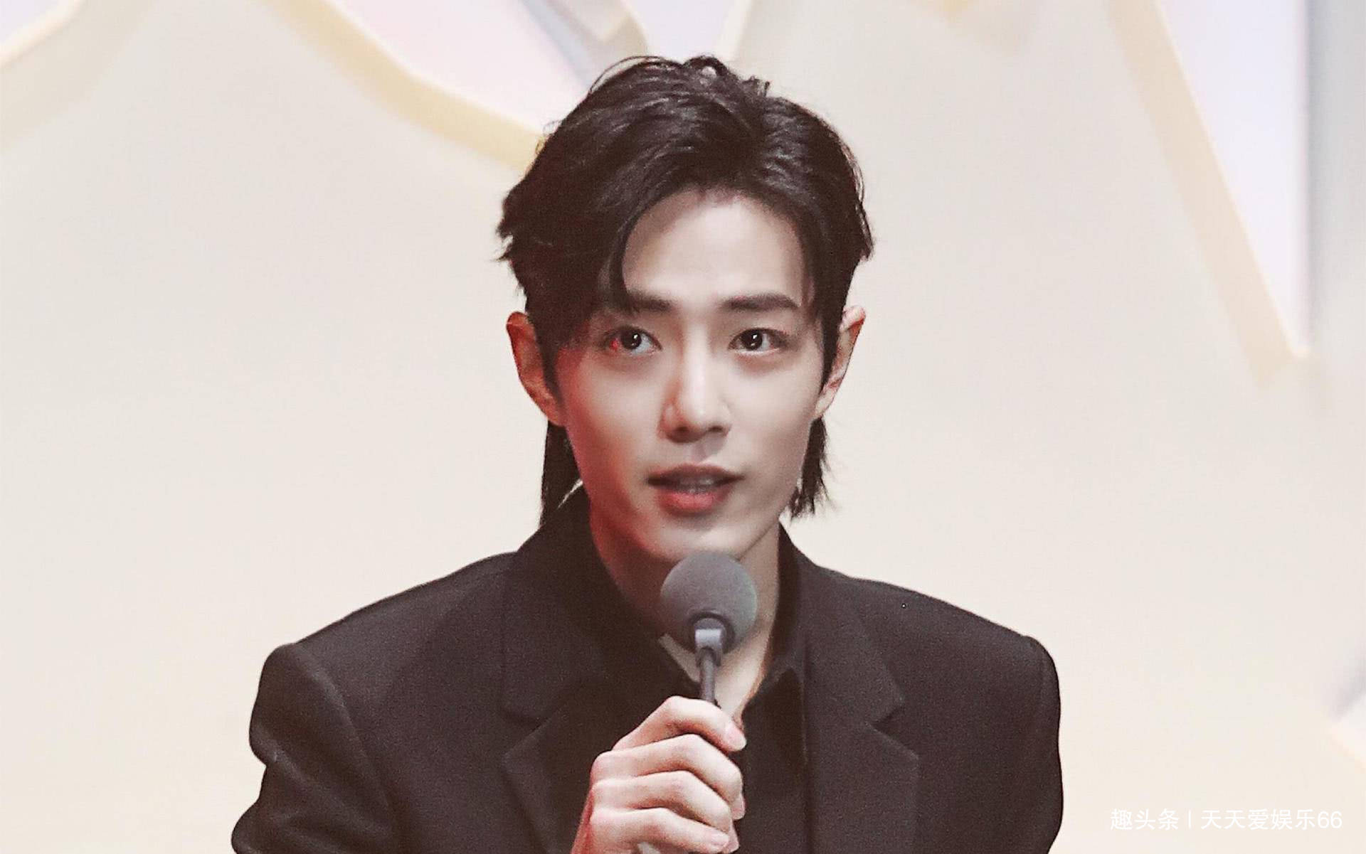  青春|《青春环游记2》公开首发阵容，网传肖战不在列，有神秘嘉宾加盟