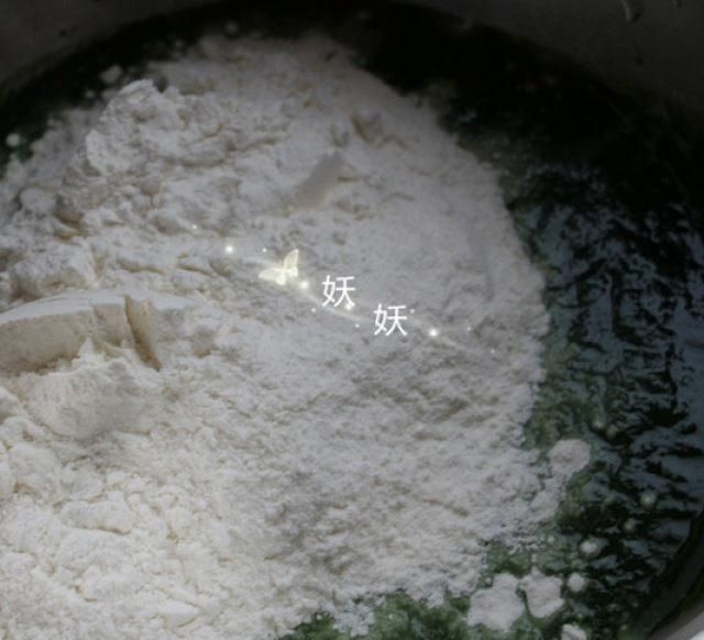  孩子|花卷新做法，加上一把菠菜，孩子吃一次就忘不了