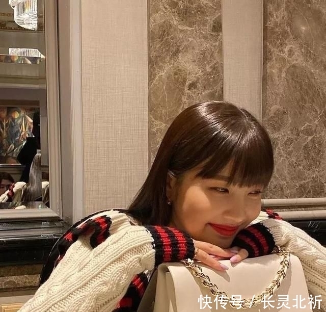 女孩|T型台 | 水果女孩朴秀荣穿上它,好一个明媚灿烂的plmm