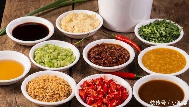 时会|吃火锅时会调的这3种"蘸料"的人, 店老板透露: 肯定是行家!