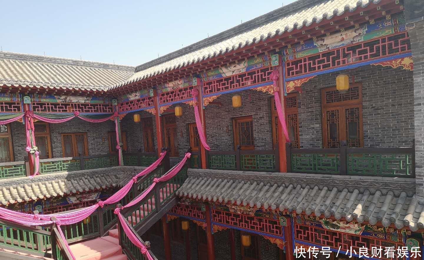 辽宁葫芦山庄有个奇怪的客栈,名字很春,长